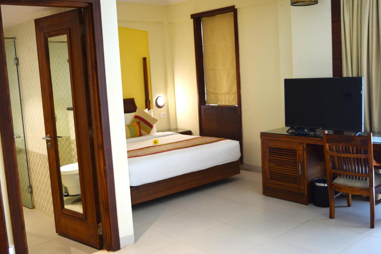 Sea Breeze Max Resort & Spa Márgáo Kültér fotó