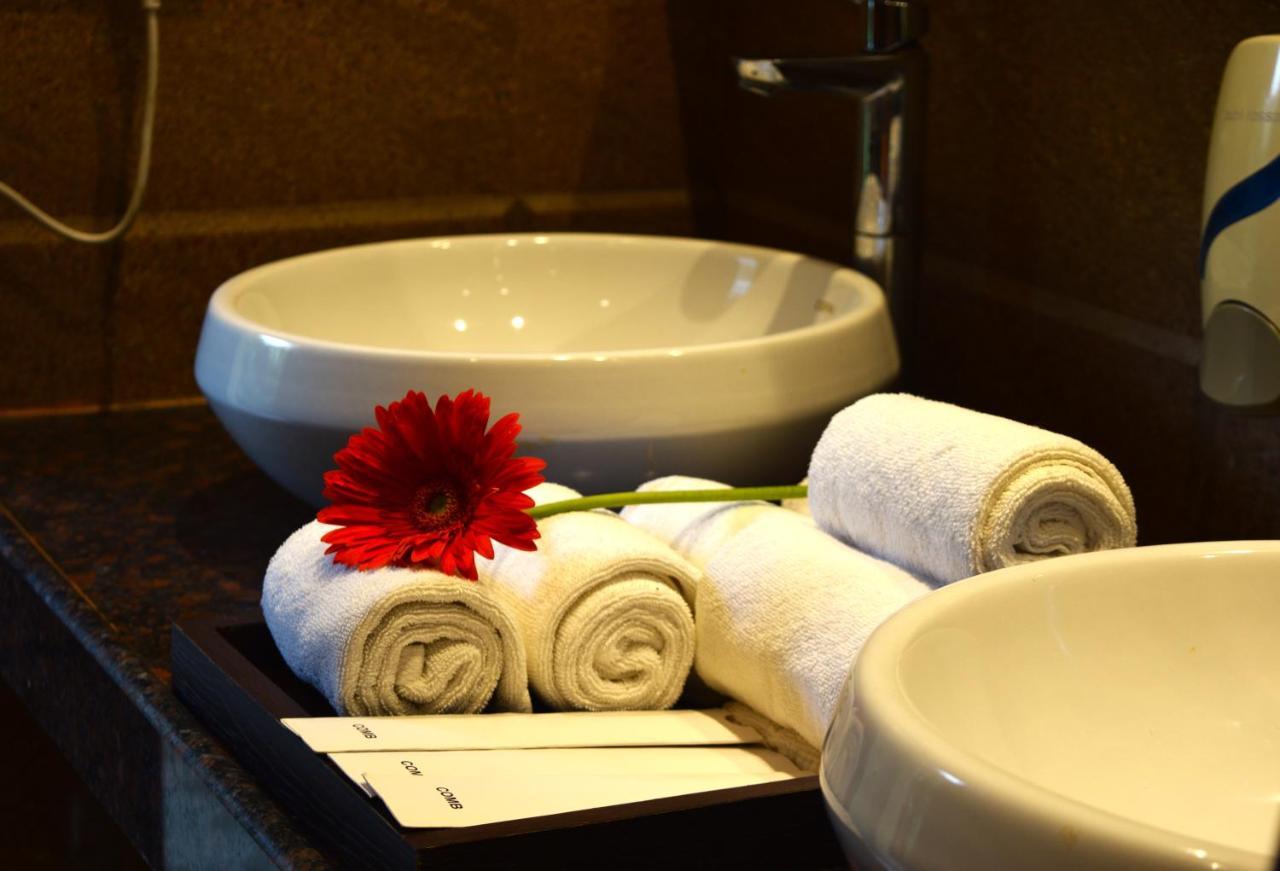 Sea Breeze Max Resort & Spa Márgáo Kültér fotó