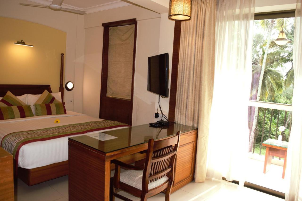Sea Breeze Max Resort & Spa Márgáo Kültér fotó